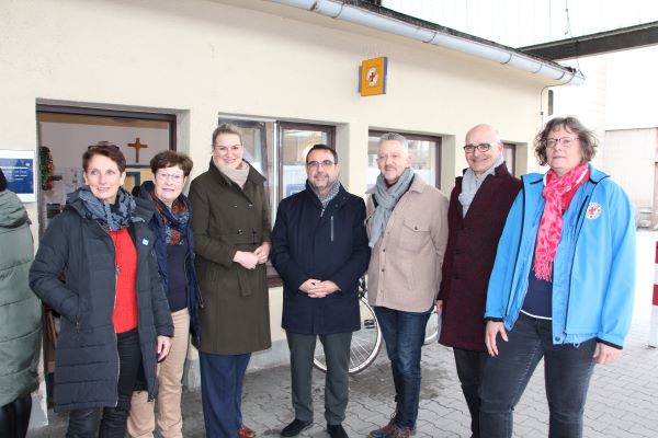 BM Augsburg Klaus Holetschek informiert sich klein